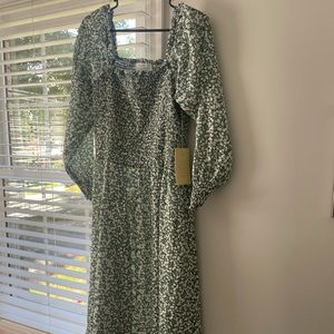 Birds of Paradis dress - NWT! Gorgeous style, effortless